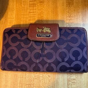 Coach Op-Art “C” Purple Wallet